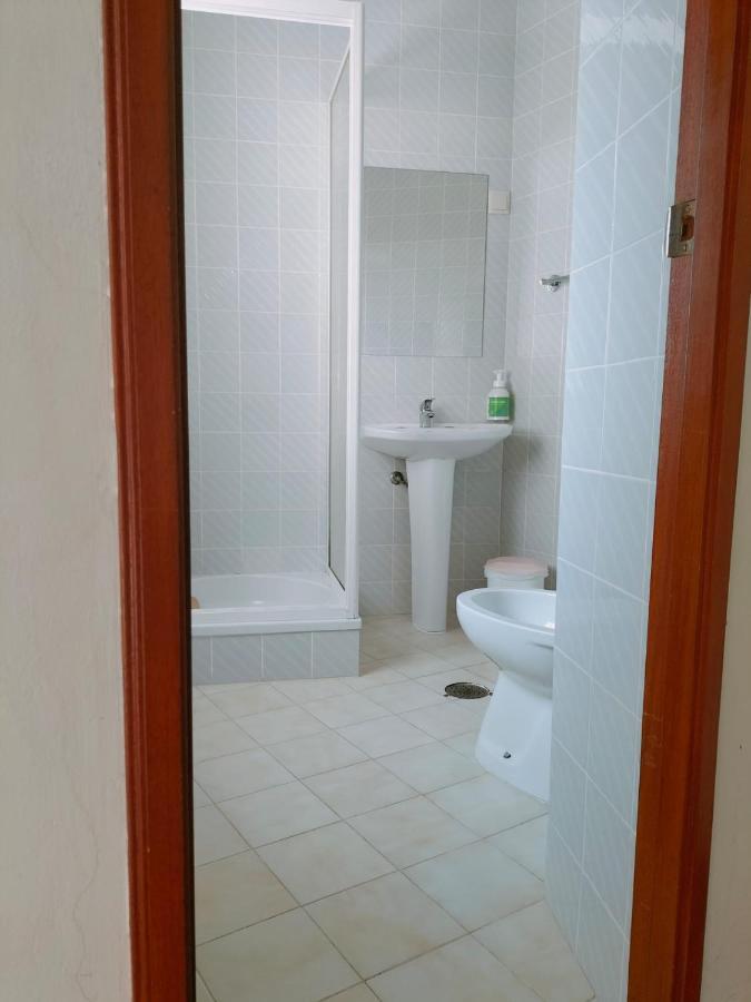 مبيت وإفطار بونتي دي ليما Anoitecer Itinerante Al - Antiga Residencial O Garfo المظهر الخارجي الصورة